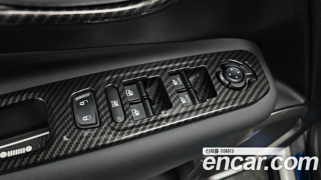 Jeep Renegade 2.4 Limited 2021 — фото 31