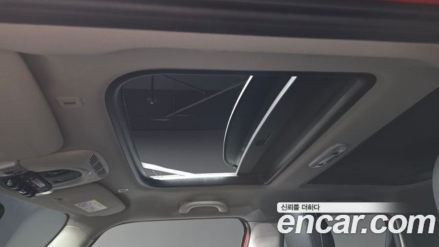 MINI Cooper S 5Door HIGH 3rd 2021 — фото 18