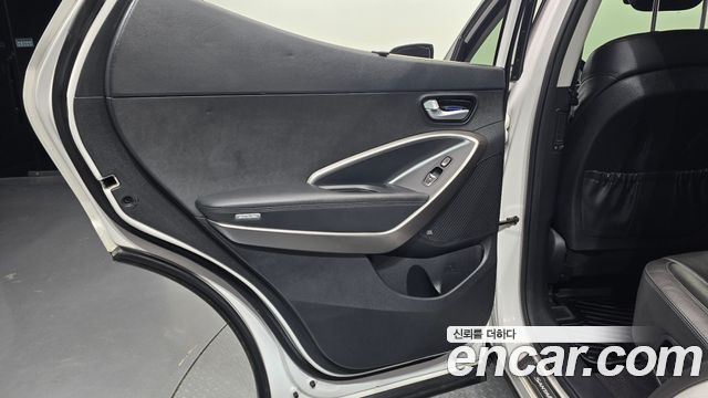 Hyundai Santa Fe The Prime Diesel 2.0 2WD Exclusive 2017 — фото 31