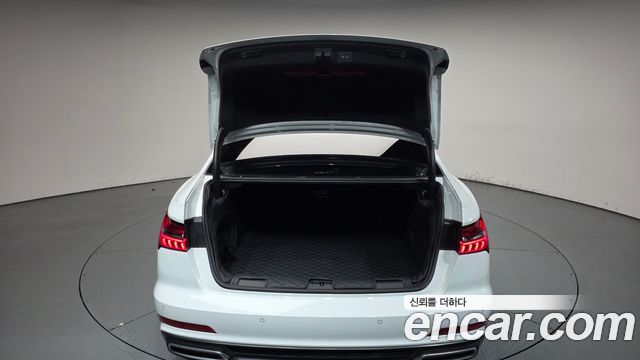 Audi A6 (C8) 45 TFSI Premium 2021 — фото 20
