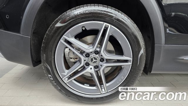 Mercedes-Benz GLB-Class (X247) GLB250 4MATIC 2024 — фото 5
