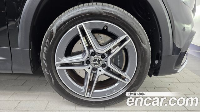 Mercedes-Benz GLB-Class (X247) GLB250 4MATIC 2024 — фото 21