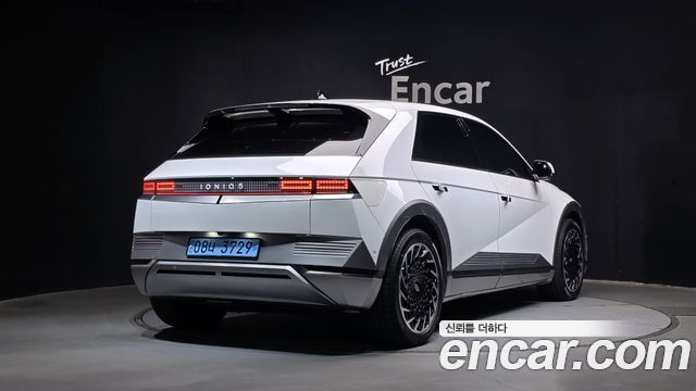Hyundai Ioniq 5 Long range Prestige 2023 — фото 2