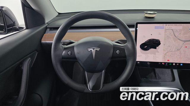 Tesla Model Y Long Range AWD 2022 — фото 13