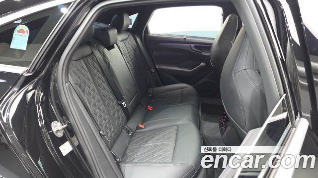Audi A6 (C9) 55 TFSI Quattro S Line 2026 — фото 11