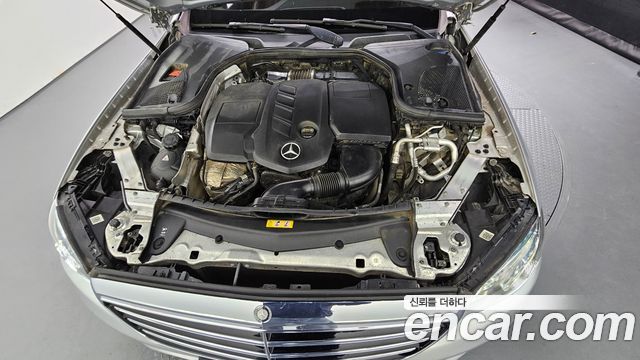 Mercedes-Benz E-Class (W213) E220d Exclusive 2017 — фото 6