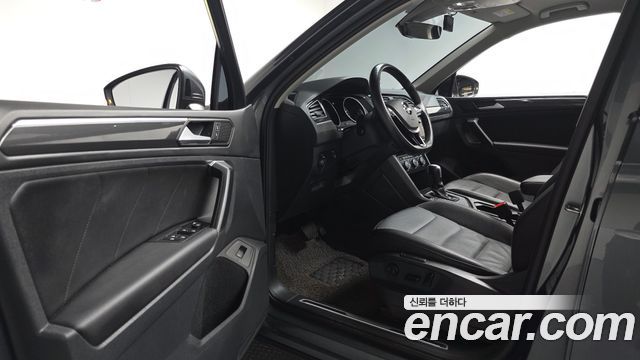 Volkswagen Tiguan (II) 2.0 TDI Prestige 2020 — фото 10