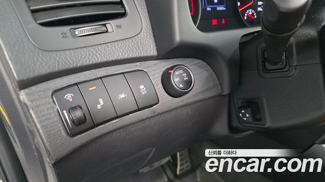 Kia Mohave Diesel 3.0 4WD VIP 2018 — фото 37