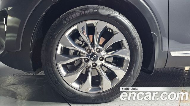 Kia Sorento Diesel 2.0 2WD Noblesse 2019 — фото 5
