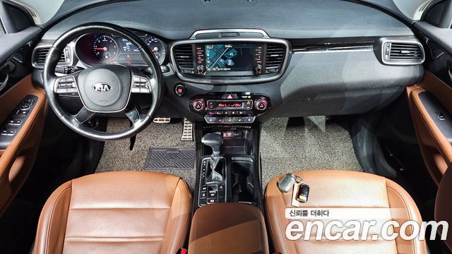 Kia Sorento Diesel 2.0 2WD Noblesse 2019 — фото 7