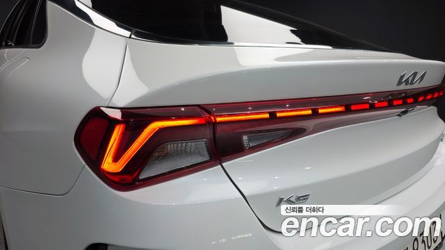 Kia K5 Hybrid (III) Signature 2022 — фото 23