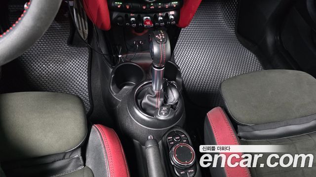 MINI Cooper S JCW 3rd Generation 2019 — фото 9
