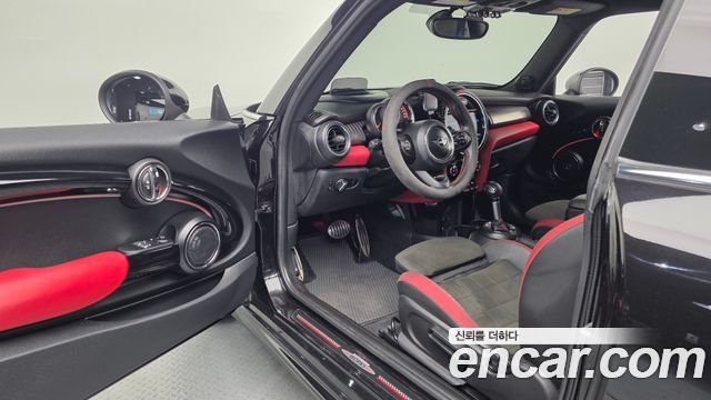 MINI Cooper S JCW 3rd Generation 2019 — фото 10