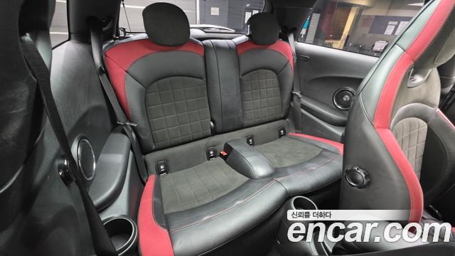 MINI Cooper S JCW 3rd Generation 2019 — фото 16