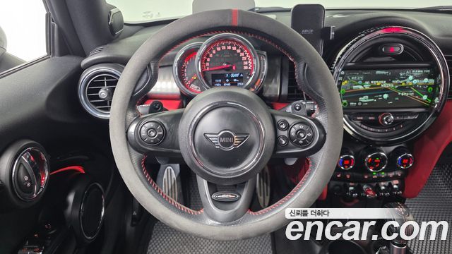 MINI Cooper S JCW 3rd Generation 2019 — фото 17
