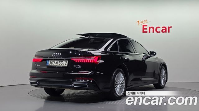 Audi A6 (C8) 45 TFSI Quattro Premium 2021 — фото 2