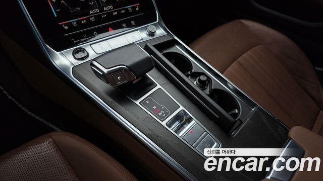 Audi A6 (C8) 45 TFSI Quattro Premium 2021 — фото 9