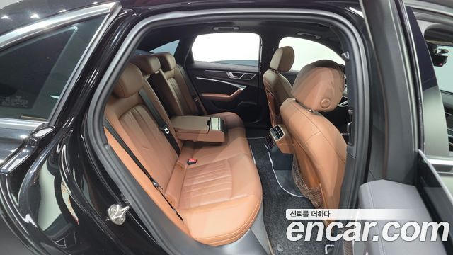 Audi A6 (C8) 45 TFSI Quattro Premium 2021 — фото 17