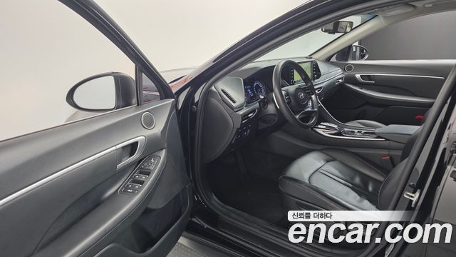 Hyundai Sonata (DN8) 2.0 LPG(rental car) Style 2021 — фото 10
