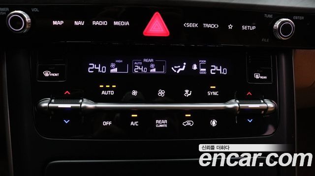 Kia Carnival (IV) Gasoline 9-Seater Prestige 2023 — фото 9