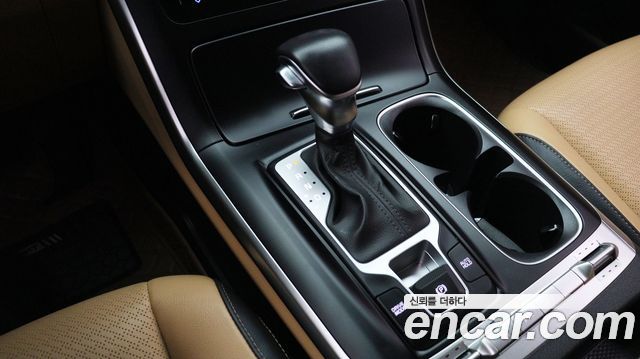 Kia Carnival (IV) Gasoline 9-Seater Prestige 2023 — фото 15