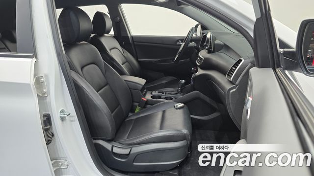 Hyundai Tucson Diesel 2.0 2WD Modern 2020 — фото 26