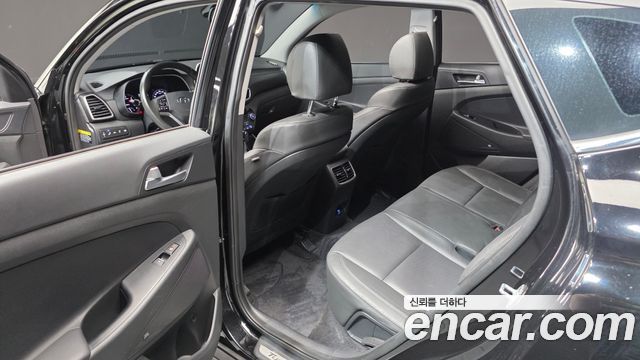 Hyundai Tucson Diesel 2.0 2WD Premium 2019 — фото 11
