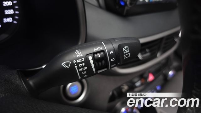Hyundai Tucson Diesel 2.0 2WD Premium 2019 — фото 15