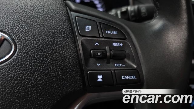Hyundai Tucson Diesel 2.0 2WD Premium 2019 — фото 32