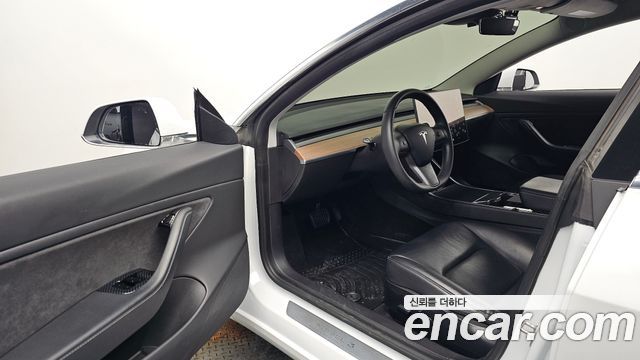 Tesla Model 3 Long Range AWD 2020 — фото 10