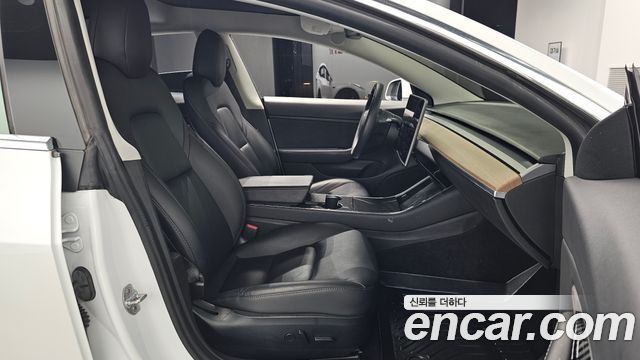 Tesla Model 3 Long Range AWD 2020 — фото 12