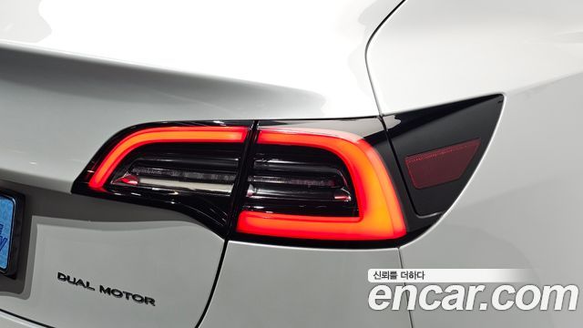 Tesla Model 3 Long Range AWD 2020 — фото 23