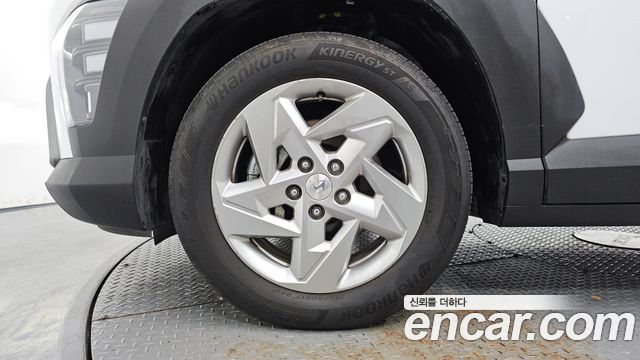 Hyundai Kona (SX2) Gasoline 1.6 Turbo 2WD Modern 2023 — фото 5