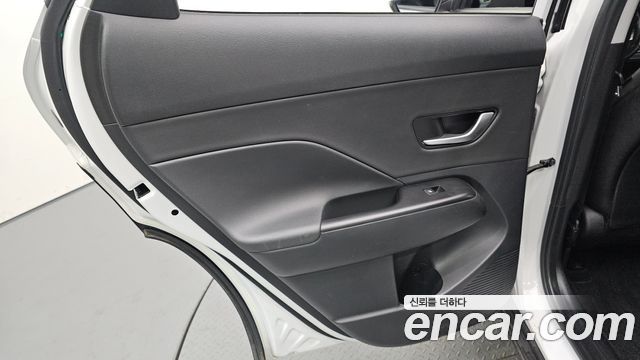 Hyundai Kona (SX2) Gasoline 1.6 Turbo 2WD Modern 2023 — фото 25
