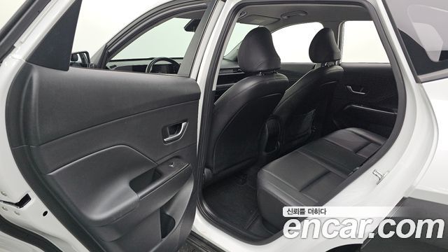 Hyundai Kona (SX2) Gasoline 1.6 Turbo 2WD Modern 2023 — фото 26