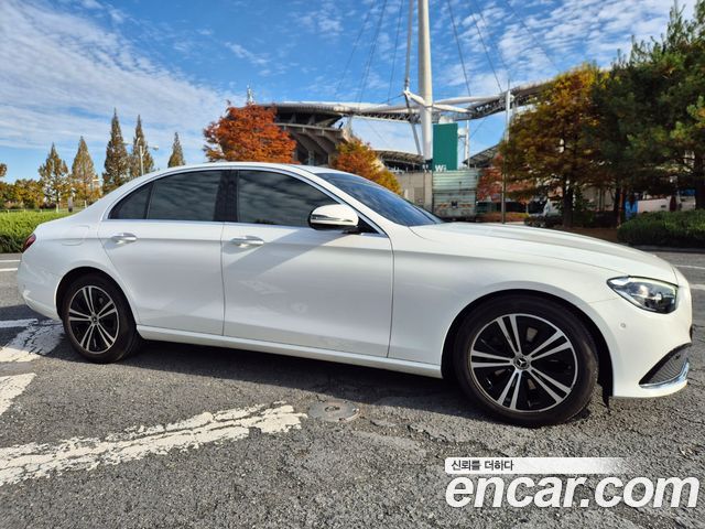 Mercedes-Benz E-Class (W213) E250 Avantgarde 2021 — фото 3