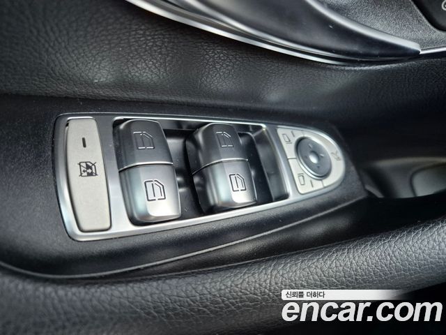 Mercedes-Benz E-Class (W213) E250 Avantgarde 2021 — фото 15