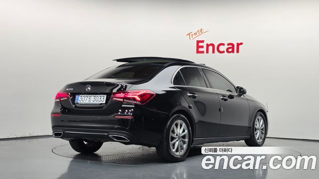 Mercedes-Benz A-Class (W177) A220 Sedan 2020 — фото 2