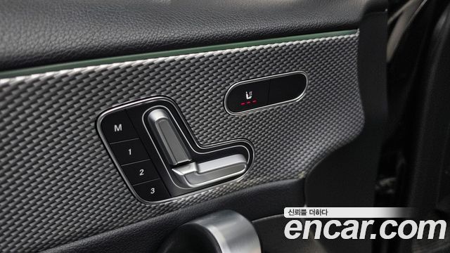 Mercedes-Benz A-Class (W177) A220 Sedan 2020 — фото 30