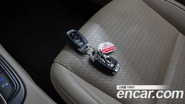 Hyundai Kona Hybrid Premium Special 2020 — фото 15