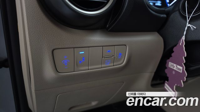 Hyundai Kona Hybrid Premium Special 2020 — фото 20