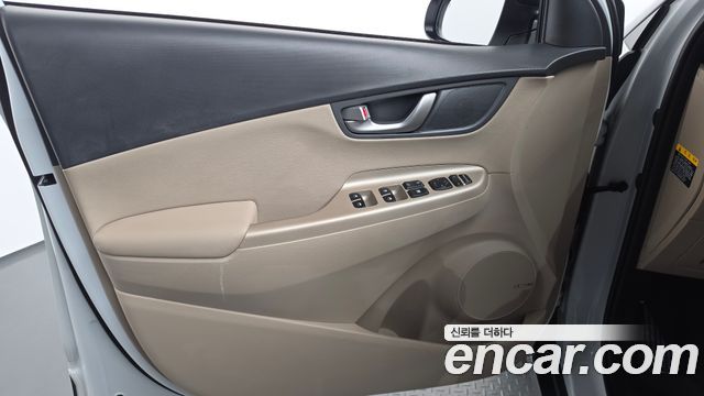 Hyundai Kona Hybrid Premium Special 2020 — фото 24