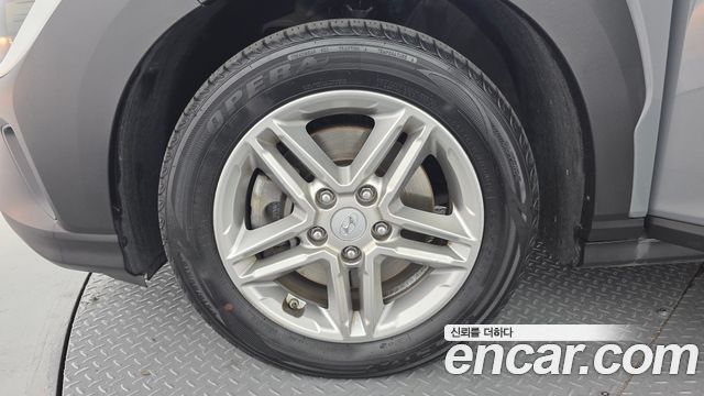 Hyundai Kona Gasoline 1.6 Turbo 2WD Smart 2023 — фото 5