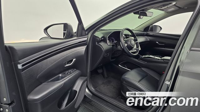 Hyundai Tucson (NX4) Gasoline 1.6 Turbo 2WD Premium 2023 — фото 10