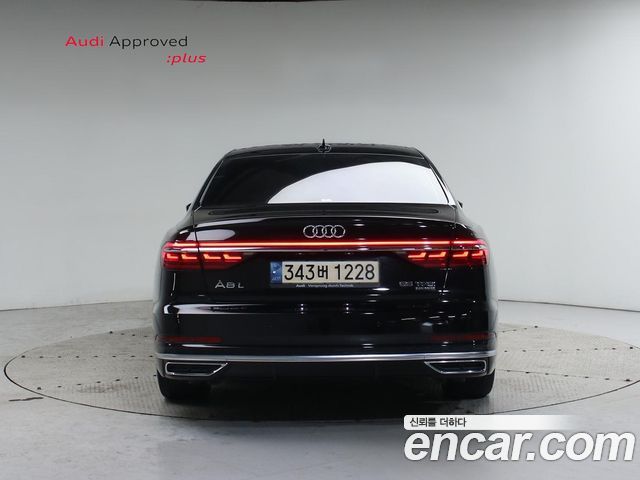 Audi A8 (D5) 55 TFSI Quattro LWB 2021 — фото 4