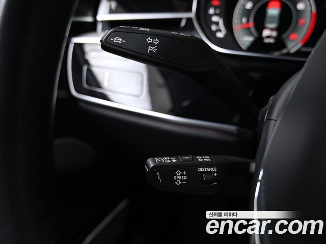 Audi A8 (D5) 55 TFSI Quattro LWB 2021 — фото 18
