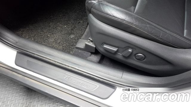 Hyundai Tucson Gasoline 1.6 turbo 2WD Premium 2019 — фото 35