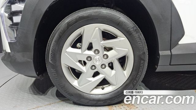 Hyundai Kona (SX2) Gasoline 1.6 Turbo 2WD Modern 2023 — фото 5