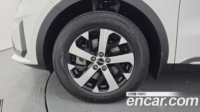 Kia Sorento (IV) Gasoline 2.5T 2WD Prestige 2023 — фото 5