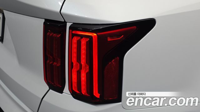 Kia Sorento (IV) Gasoline 2.5T 2WD Prestige 2023 — фото 23